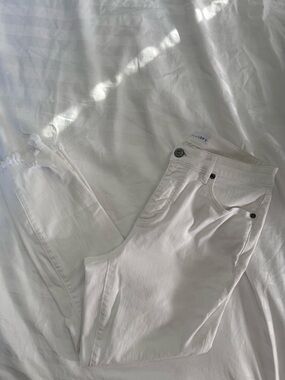 LOFT White Curvy Skinny Crop Jeans with Raw Hem